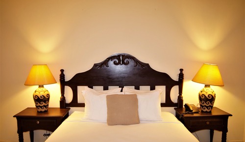 Apartamento ejecutivo, 1 cama de matrimonio grande, vistas a la piscina