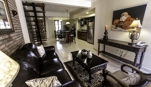 Apartamento ejecutivo, 2 habitaciones, terraza, en una planta alta