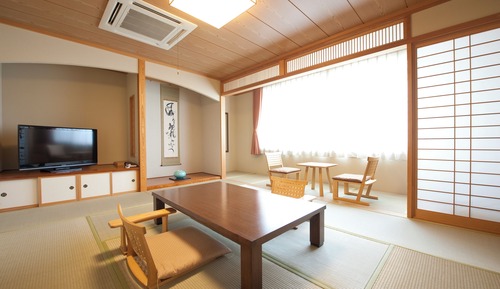 Habitación superior, no fumadores, vistas al río (Japanese Style, SHIRAYURI)