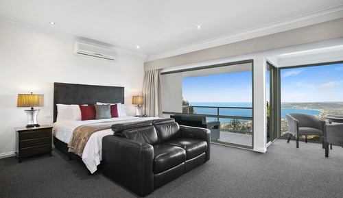 Habitación de lujo doble, 1 cama de matrimonio grande, vistas a la bahía, mirando al mar