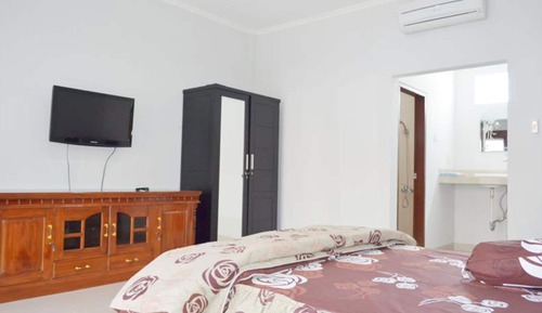Habitación superior (with AC)