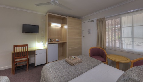 Estudio Deluxe (Deluxe Family Room)