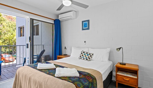 Apartamento estándar, 1 cama de matrimonio, vistas al jardín