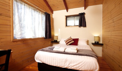 Suite estándar, 2 habitaciones, no fumadores, cocina básica (Large Cabin)