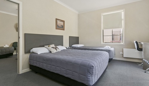 Estudio (Two Bedroom Unit)