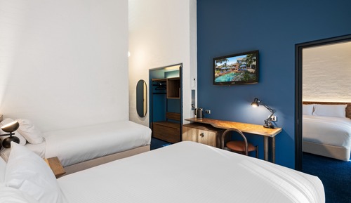 Suite familiar