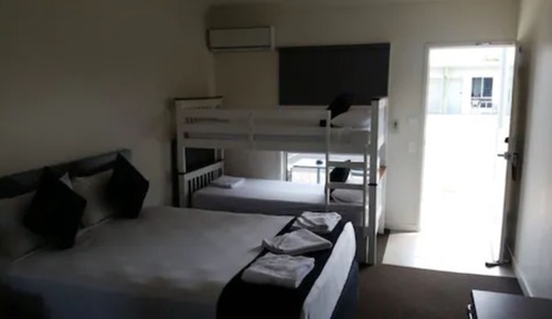 Habitación familiar, varias camas