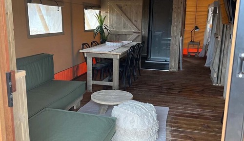 Tienda de lujo (Beach 6B)