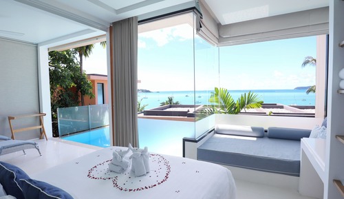 Villa, vistas al mar