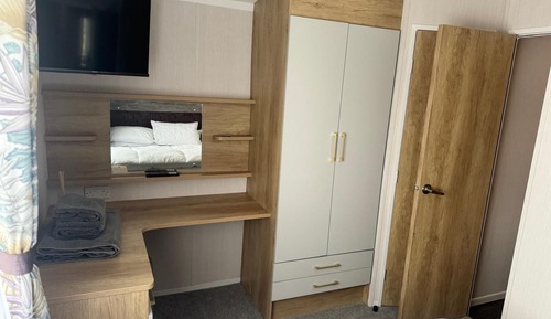 Apartamento exclusivo, baño privado, vistas al lago (adult only fishing breaks)