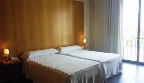 Habitación doble (con vistas dos camas)