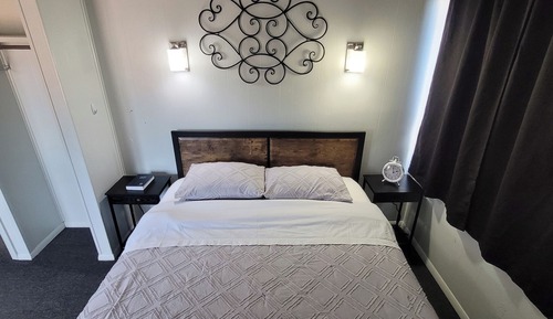 Deluxe Cabin, 1 Queen Bed, Kitchen