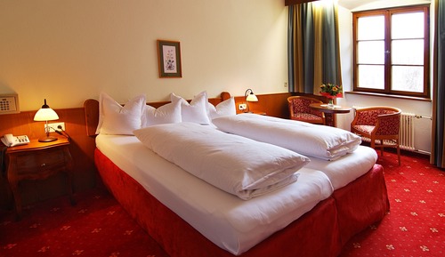 Habitación estándar doble, 1 cama de matrimonio grande, no fumadores, materiales antialérgicos