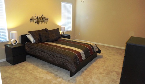 Private Home, 5 Bedrooms, 2 Suites