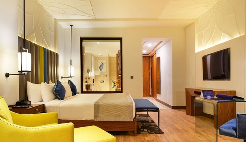 Business Class Room