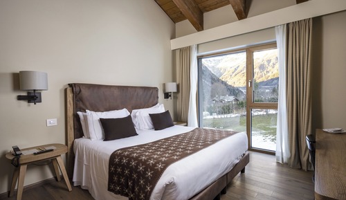 Habitación clásica con 1 cama doble o 2 individuales