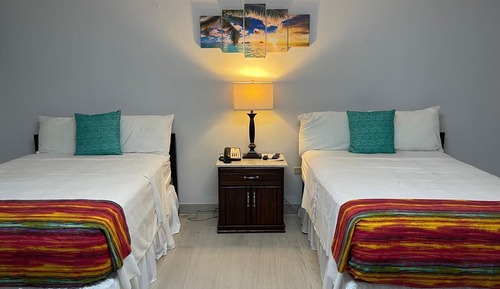 One Bedroom with Full Kitchen