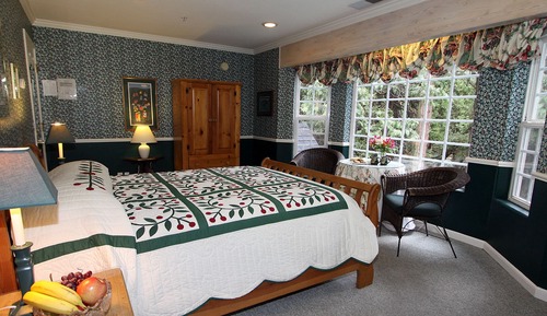 Evergreen Room