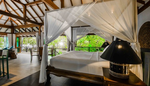 Villa romántica, 1 cama de matrimonio grande, piscina privada, frente a la playa (Adult Only)