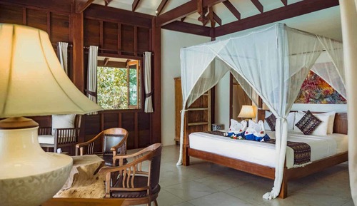 Three Bedroom Beach Pool Villa