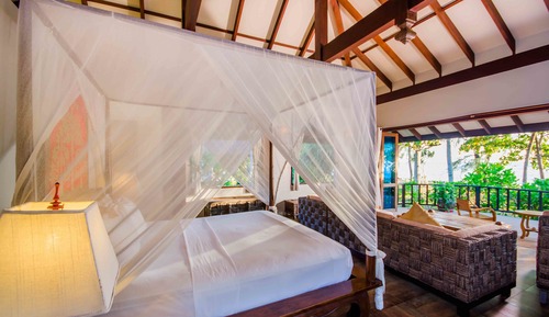 Villa Grand, 1 cama de matrimonio grande, frente a la playa (Adult Only)