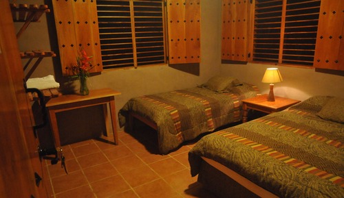 Habitación Doble & Sencilla