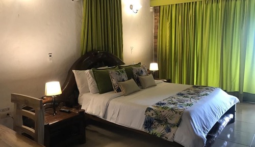 Suite Premium, 1 cama de matrimonio grande, vistas al valle