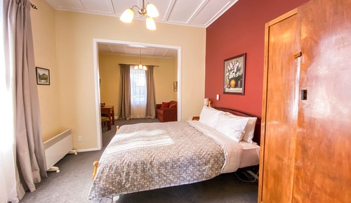 Suite (Jerusalem)