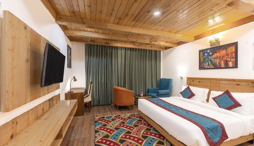 Habitación superior, balcón, vistas al río