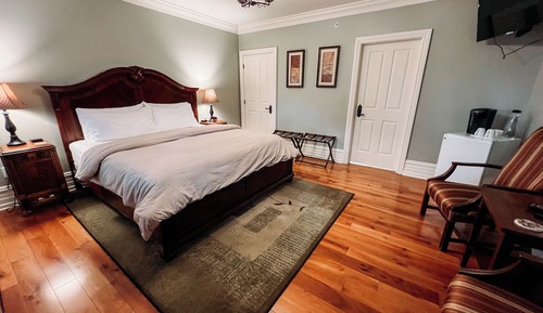 Suite estándar, 1 cama de matrimonio grande, balcón