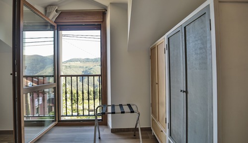 Habitación estándar con 1 cama doble o 2 individuales