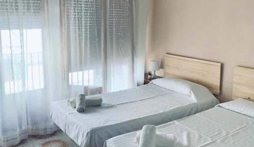 Habitación con 1 cama doble o 2 individuales
