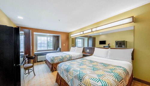 Habitación Deluxe, 2 camas de matrimonio, no fumadores, frigorífico y microondas