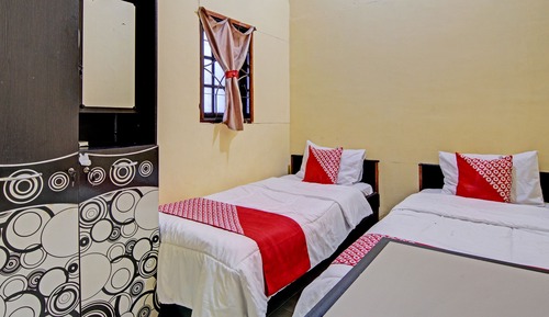 Habitación estándar con 2 camas individuales