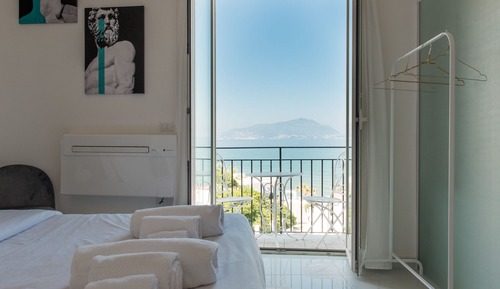 Suite superior, bañera de hidromasaje, vistas al mar