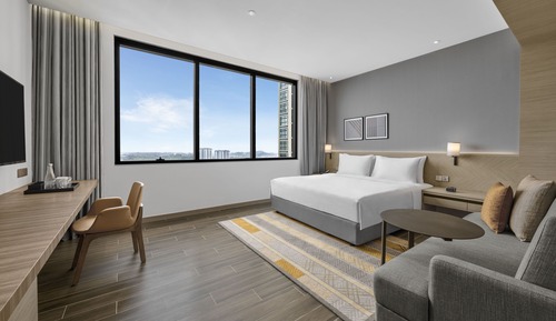 Habitación, 1 cama de matrimonio grande con sofá cama, vistas a la ciudad