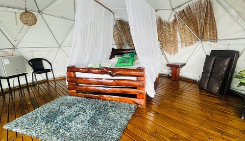 Bungalow Deluxe