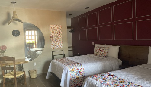 Habitación doble superior, 2 camas de matrimonio, en una planta alta