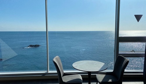 Habitación estándar doble, 2 camas dobles, no fumadores, vistas al mar
