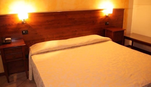 Habitación con 1 cama doble o 2 individuales