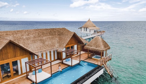 Two Bedrooms Reef Residence with Pool-15% Discount on Return Seaplane Transfer until 23rd Dec 2024