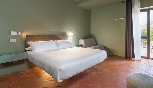 Habitación superior, vistas al jardín