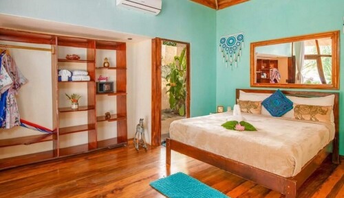 Villa de lujo, 2 habitaciones, vistas al mar, frente al mar