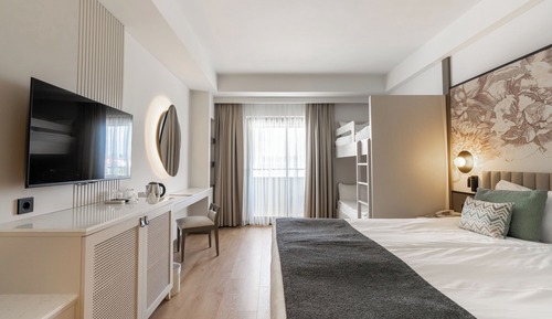 Habitación cuádruple estándar