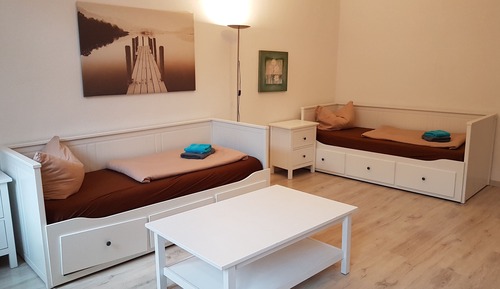 Habitación básica con 2 camas individuales, no fumadores, baño compartido