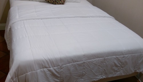 Suite económica, 1 cama de matrimonio, cocina básica