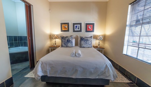 Apartamento clásico, 1 cama de matrimonio, baño privado
