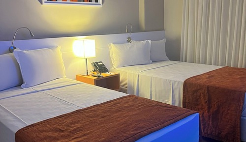 Luxo Twin - 2 Camas Solteiro