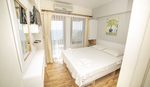 Habitación doble, balcón, vistas al mar