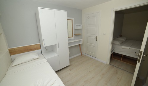 Habitación triple económica